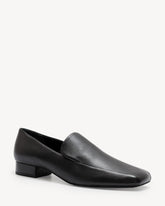 Loafer Roja Feminino