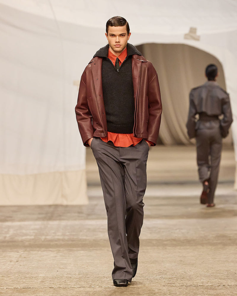 Look 18